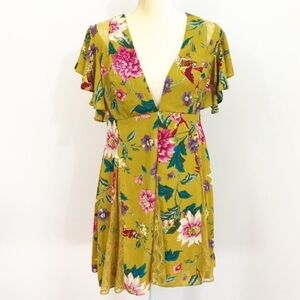 Asos Mustard Yellow Floral Lace V-Neck Dress Women's Size 4 Short Flutter Sleeve